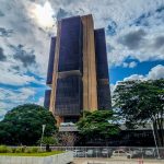 Fraudes ligadas à Copa quase dobram e acendem alerta para 2026