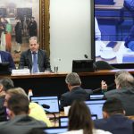 TCU aprova com ressalvas contas do governo Lula de 2025 