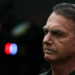 Missão pede investigação sobre filiação falsa de Flávio ao partido