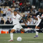 São Paulo vence Vitória e assume liderança do Brasileirão Feminino