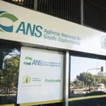 Com autorização de Moraes, Bolsonaro poderá voltar a receber visitas
