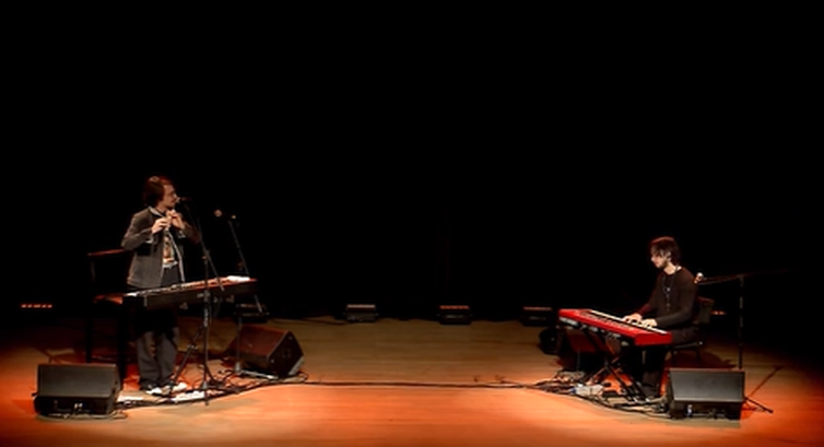 O jovem duo Rafael Beck e Felipe Montanaro é destaque no Cena Musical