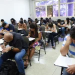 Japão é atingido por terremoto que deixa ao menos dez pessoas feridas