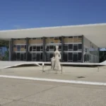 Dino e Moraes defendem rediscutir dispensa de diploma para jornalista