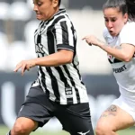 Tifanny se pronuncia após regra que veta trans no vôlei: “Retrocesso”