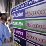 Vítimas de tombamento de ônibus em Petrópolis são do sexo feminino
