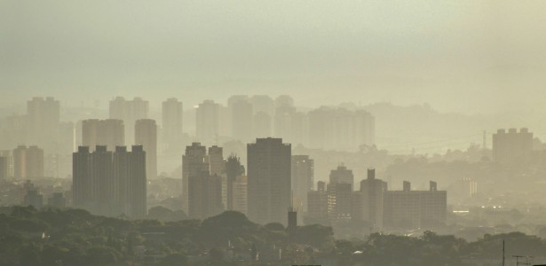 Poluição do ar altera tecidos bucais e agrava periodontite