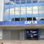 Economia recua 0,4% na passagem de junho para julho, estima FGV