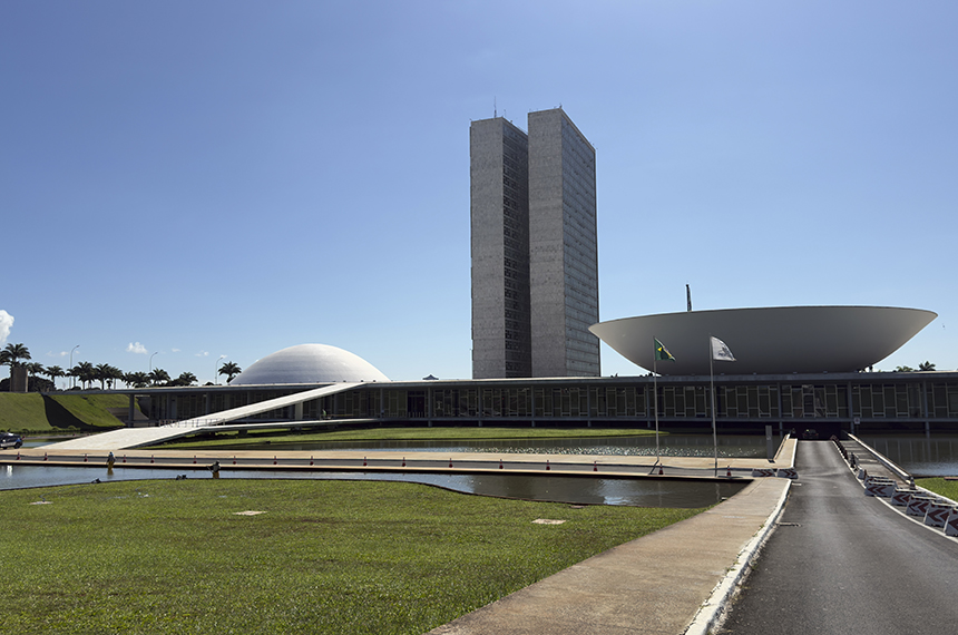 Congresso prorroga medidas provisórias sobre dívidas rurais e Desenrola Adimplentes