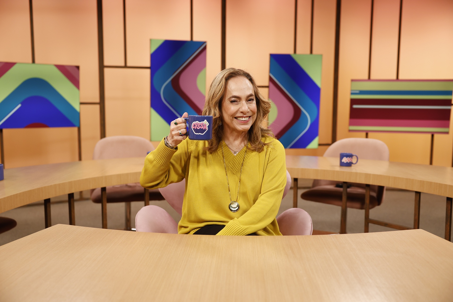 Cláudia Raia e Marcelo Serrado conversam com Cissa Guimarães no Sem Censura, da TV Brasil