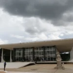 Caso Master: TCDF bloqueia até R$ 2,7 bi de ex-dirigentes do BRB