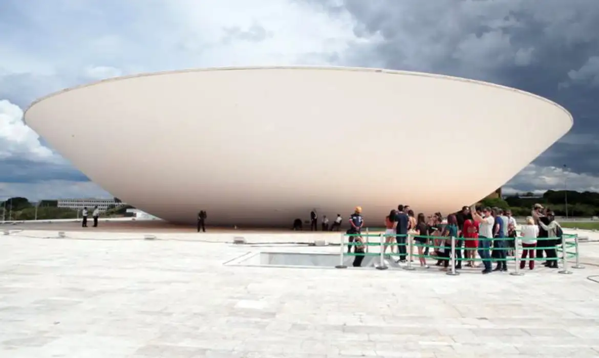 Congresso Nacional tem novo site para agendar visitas guiadas
