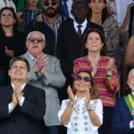 Ambulantes “desfilam” no 7 de Setembro em busca de sustento