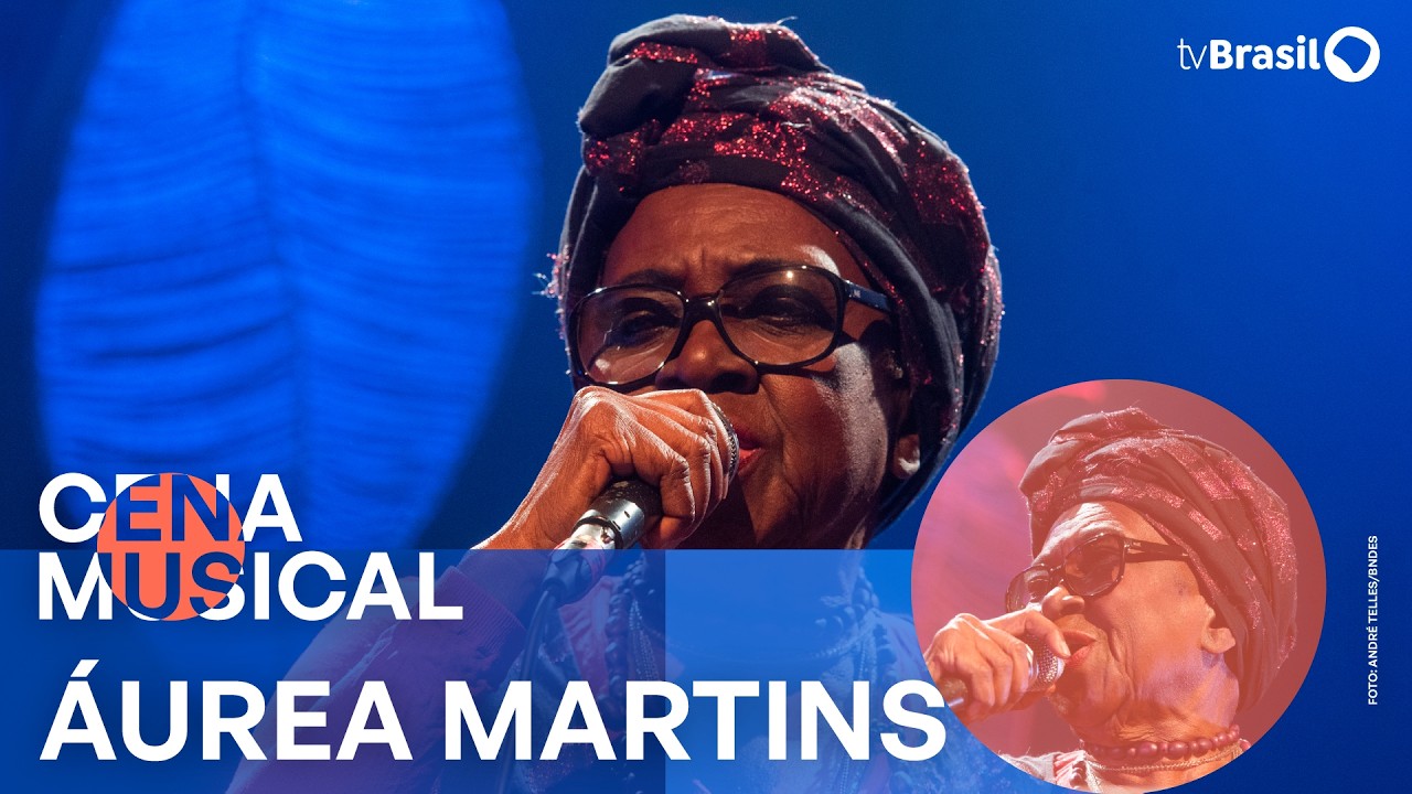 Áurea Martins apresenta seu show "Senhora das Folhas"