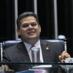 Saúde disponibiliza painel para monitorar imunização contra o Vírus Sincicial Respiratório