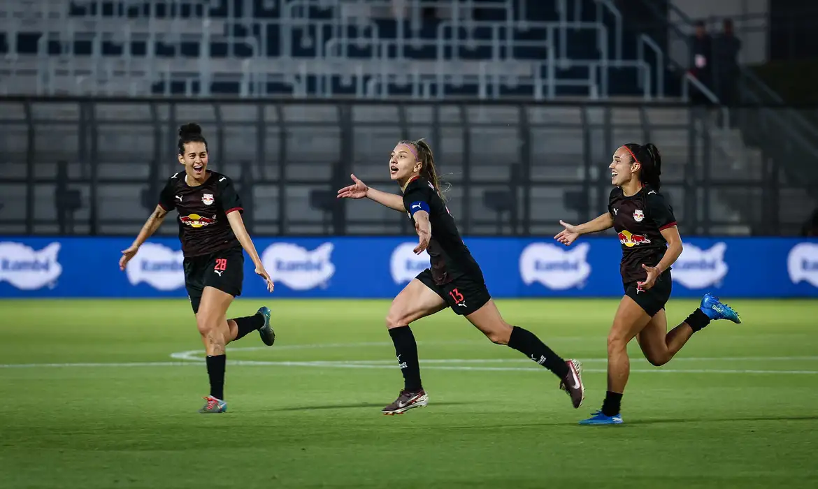 Inter e Bragantino avançam às semifinais da Copa do Brasil Feminina