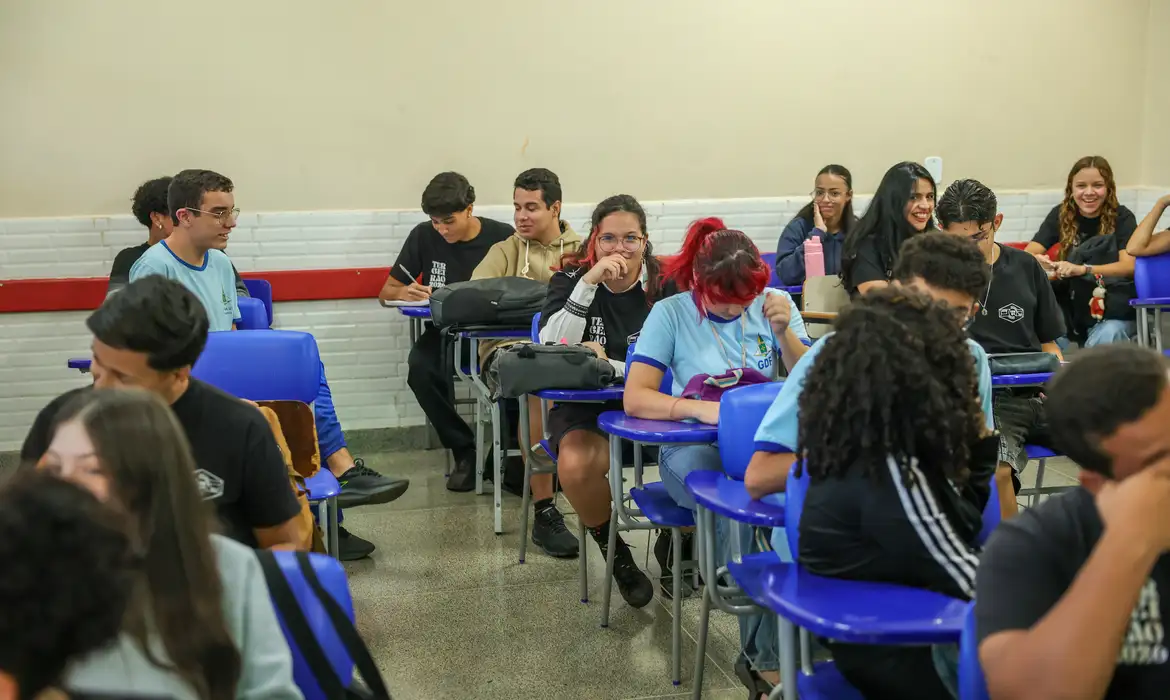 Enem 2026: domingo (18) é o último dia para escolher idioma