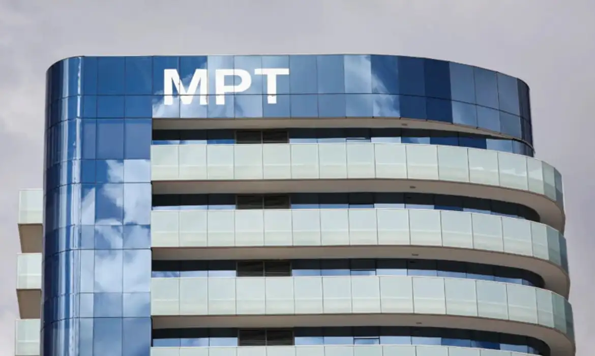 Justiça proíbe rede de supermercados de praticar assédio eleitoral