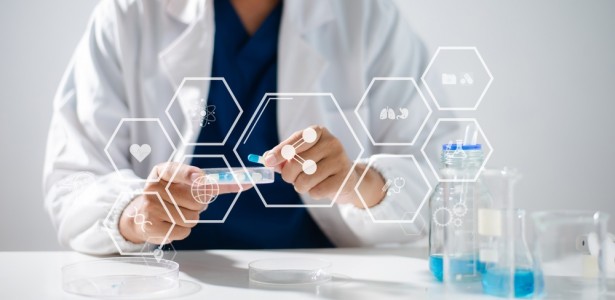 Faculdade de Ciências Farmacêuticas da Unesp de Araraquara seleciona professor titular