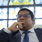 Justiça manda Meta excluir posts sobre demissão por voto político